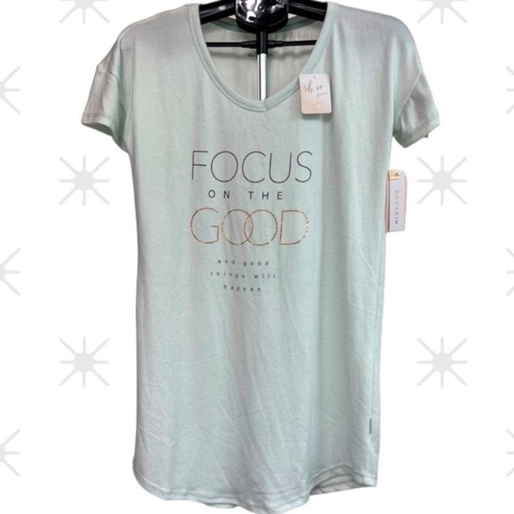 Danskin - ‘Focus on the Good’ sleepshirt. Very Soft. SZ: Medium. NWT. Firm!